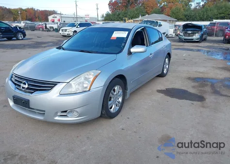 2010 Nissan Altima 2.5 S z USA, uszkodzony, nr VIN 1N4AL2AP0AN451877